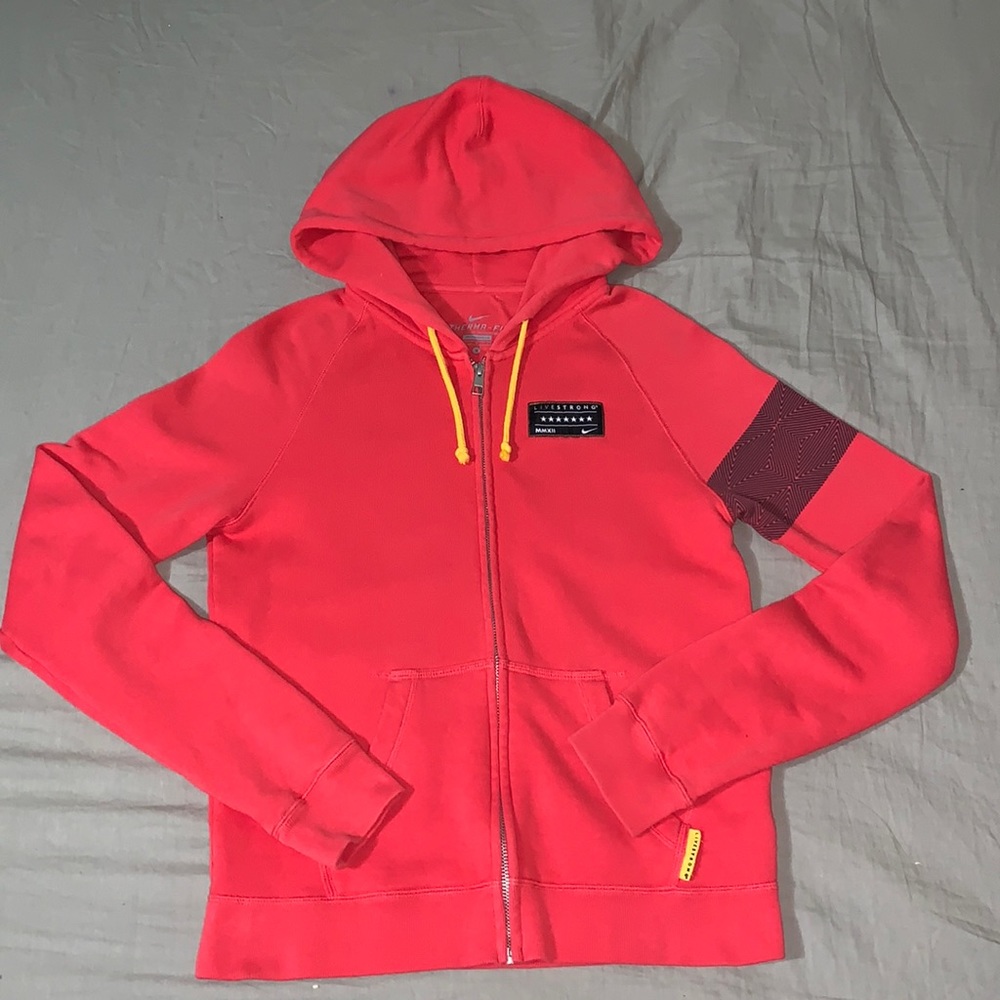 ✔️NIKE✔️ LiveStrong Sweater Women’s Size Small